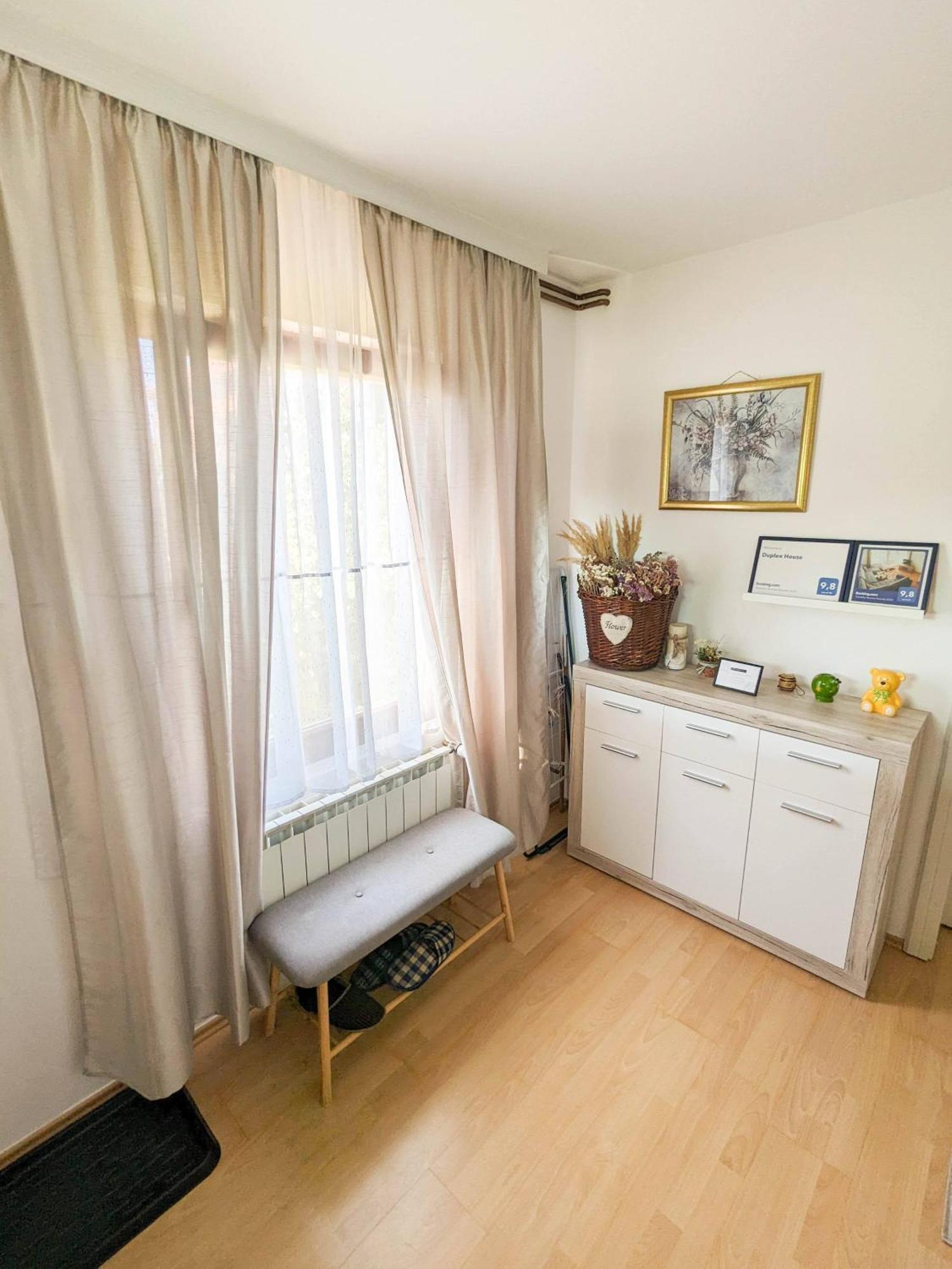 ビイェリナDuplex Houseアパートメント エクステリア 写真